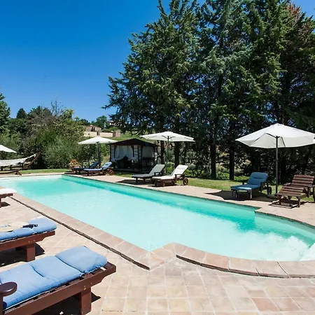 Podere Caldaruccio La Pineta For 18 People * Ramazzano - Le Pulci