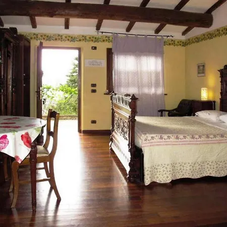 Podere Caldaruccio La Pineta For 18 People Holiday home Ramazzano - Le Pulci