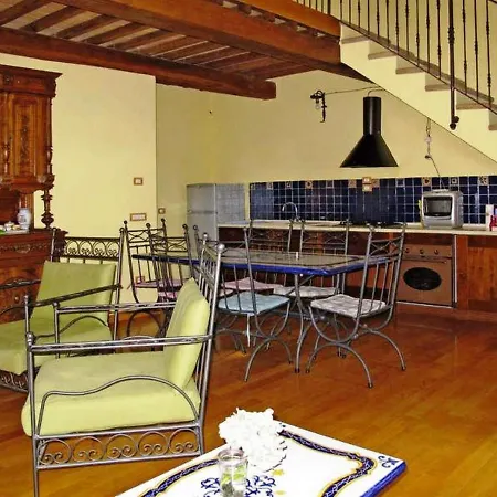 Feriehus Podere Caldaruccio La Pineta For 18 People *