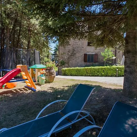 Podere Caldaruccio La Pineta For 18 People