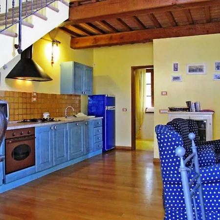 Podere Caldaruccio La Pineta For 18 People *